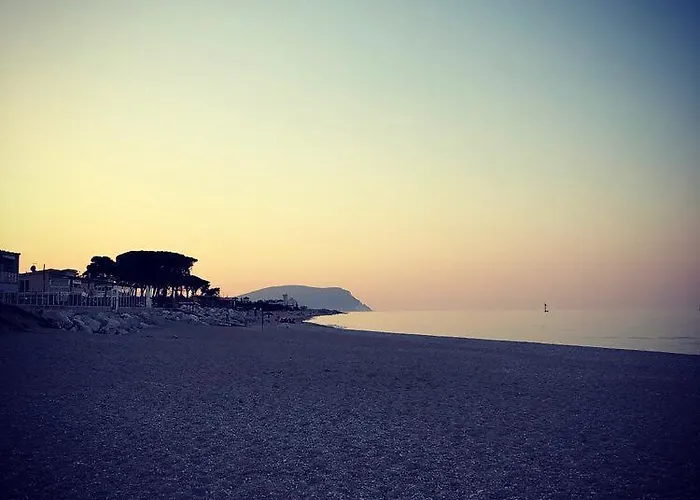 La Pineta Κάμπινγκ *