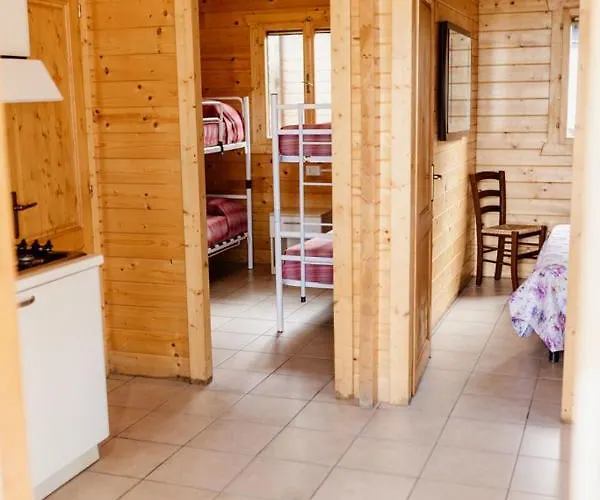 La Pineta Κάμπινγκ