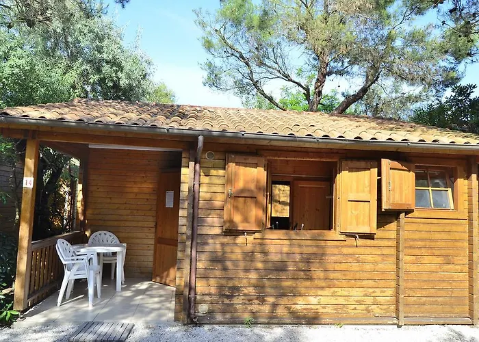 Κάμπινγκ La Pineta *